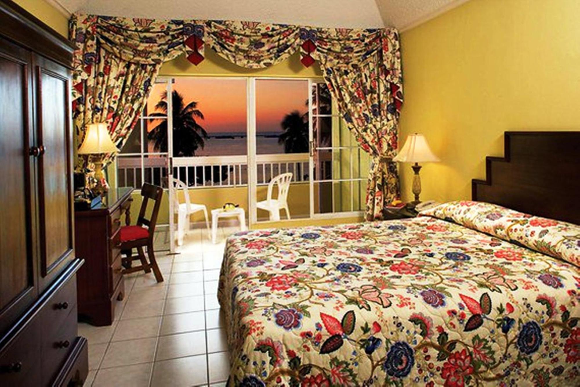 Rooms On The Beach Ocho Rios Buitenkant foto