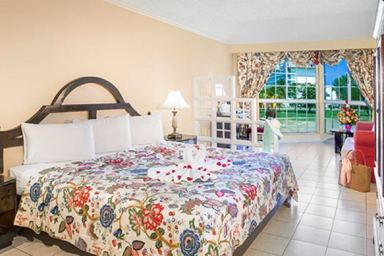 Rooms On The Beach Ocho Rios Buitenkant foto